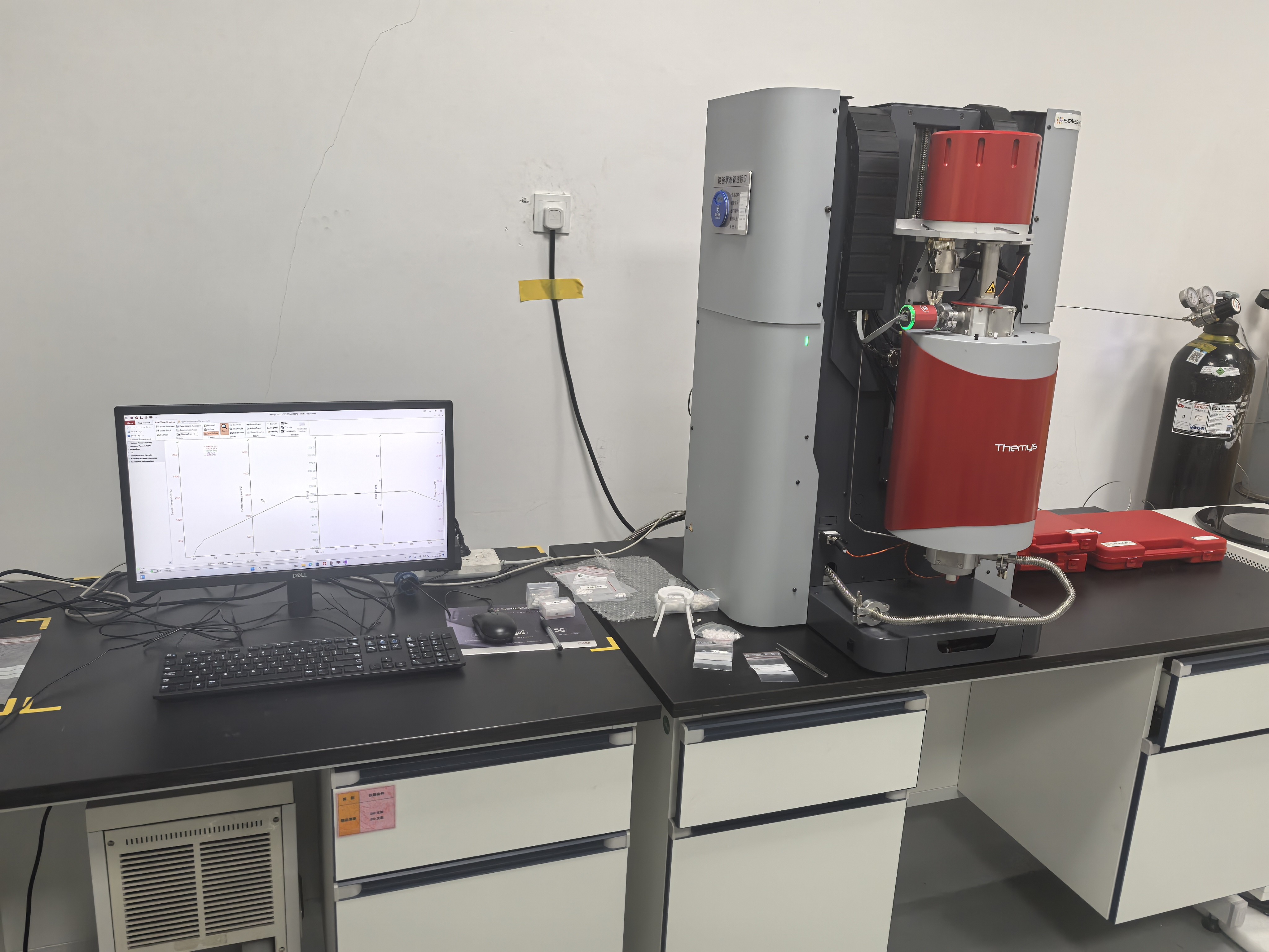 高温同步热分析仪