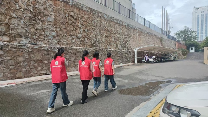 省钨与稀土质检中心开展“守护平安不停歇”平安志愿巡逻活动